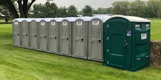 Best Portable Restroom Setup and Delivery  in Pearland, TX